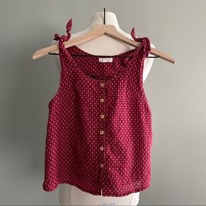 Hem and Thread Button Up Top Size Small